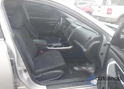 2014 Nissan Altima 2.5/2.5 S/2.5 Sl/2.5 Sv из США, поврежденный, VIN 1N4AL3AP2EN379303